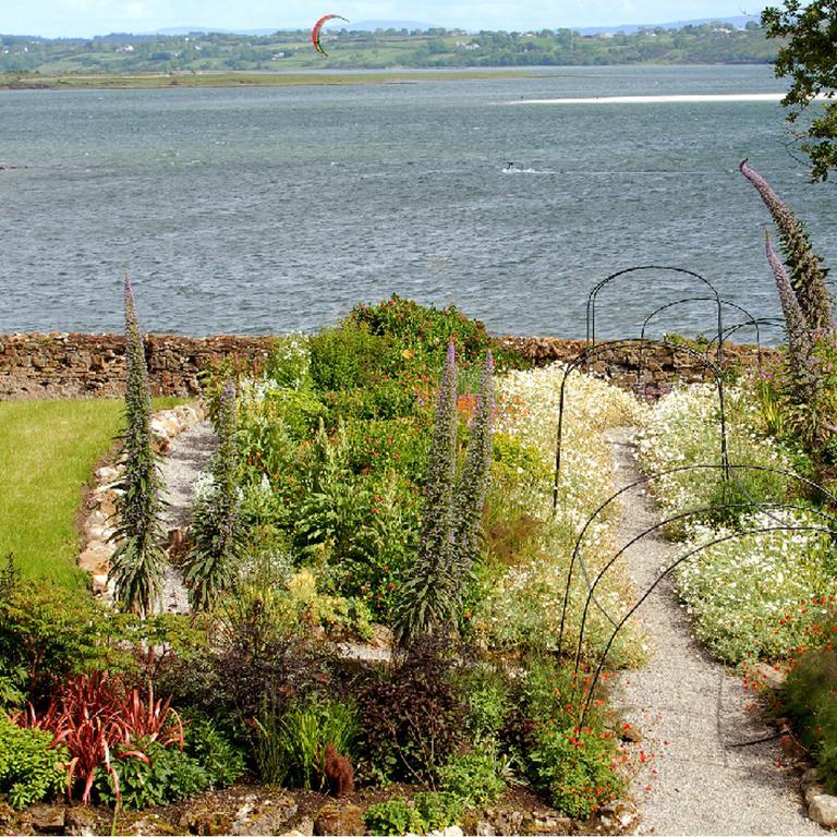 Pebble Beach Holiday Home Ballinphull Exterior photo